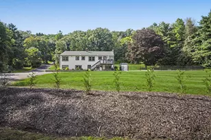 723 Totoket Rd, North Branford, CT 06472 - Photo 28