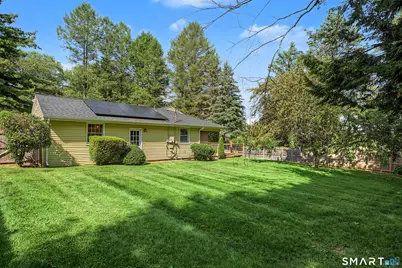 9 Baldwin Drive, Bristol, CT 06010 - Photo 2