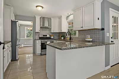 9 Baldwin Drive, Bristol, CT 06010 - Photo 8
