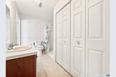 113 Summit Commons #113, Derby, CT 06418 - Photo 18