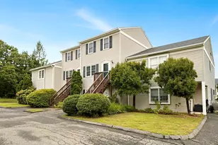 113 Summit Commons, Derby, CT 06418 - Photo 2