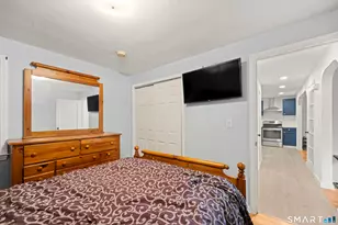 48 Park Ave, East Hartford, CT 06108 - Photo 8