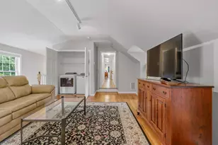 9 Inwood Dr, Guilford, CT 06437 - Photo 22