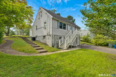 143 Red Oak Road, Bridgeport, CT 06606 - Photo 20