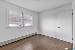 321 Old Town Rd, Bridgeport, CT 06606 - Photo 14