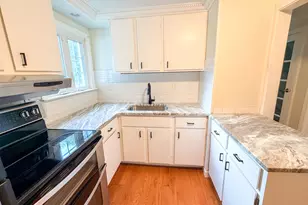 50 Seymour St, Windsor, CT 06095 - Photo 4