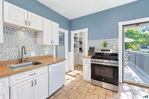 51 N Pearl St, Meriden, CT 06450 - Photo 10