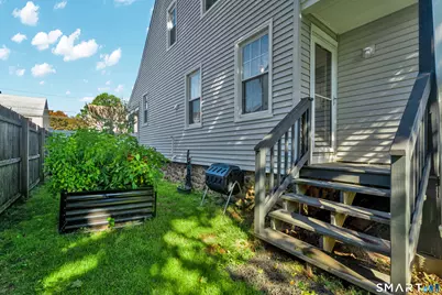 51 N Pearl Street, Meriden, CT 06450 - Photo 22