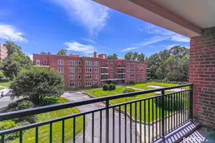 52 Lafayette Pl, Greenwich, CT 06830 - Photo 18