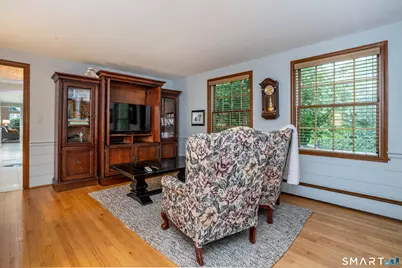 4 Manor Lane, West Hartford, CT 06107 - Photo 14