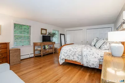 4 Manor Lane, West Hartford, CT 06107 - Photo 18