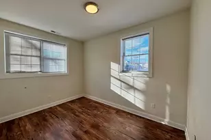 950 Lindley St, Bridgeport, CT 06606 - Photo 10