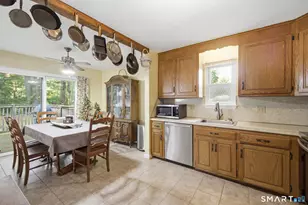 16 Circle Dr, Farmington, CT 06085 - Photo 8