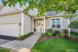 42 Jennifer's Way, Rocky Hill, CT 06067 - Photo 4