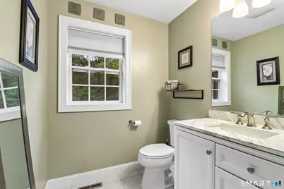 20 Center Street, Windsor, CT 06095 - Photo 10