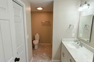 243 Metacomet Dr, Meriden, CT 06450 - Photo 16