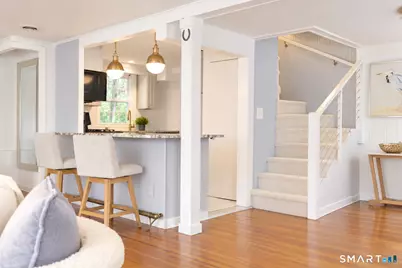 29 Second Avenue, Branford, CT 06405 - Photo 8