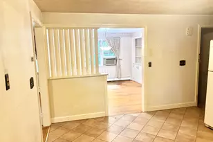 49 Bolton Center Rd, Manchester, CT 06040 - Photo 12