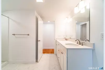 1154 Poquonnock Road #2, Groton, CT 06340 - Photo 10