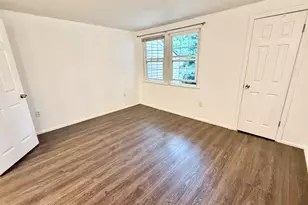 170 Rising Trail Dr, Middletown, CT 06457 - Photo 10