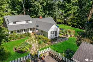 3 Weston Rd, Weston, CT 06883 - Photo 2