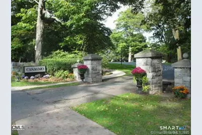 18 Cook Close, Ridgefield, CT 06877 - Photo 1