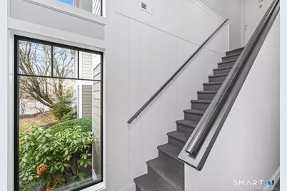 18 Cook Close #18, Ridgefield, CT 06877 - Photo 4