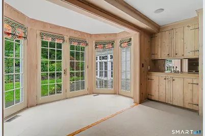 34 Sherwood Lane, New Canaan, CT 06840 - Photo 16