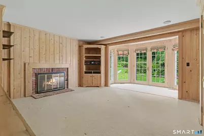 34 Sherwood Lane, New Canaan, CT 06840 - Photo 14