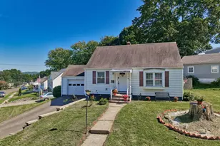 396 Quinn St, Naugatuck, CT 06770 - Photo 2