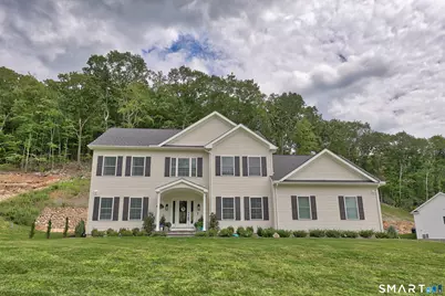 18 Hunting Ridge Road, Middlebury, CT 06762 - Photo 1