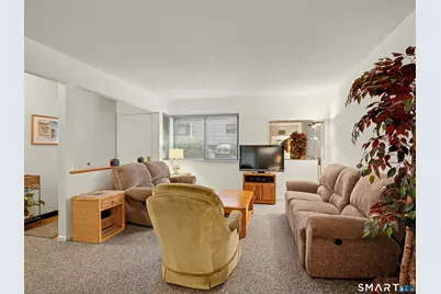 110 Sunrise Hill Road #110, Norwalk, CT 06851 - Photo 6