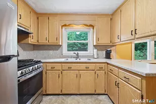 3 W Forrest Dr, Enfield, CT 06082 - Photo 10
