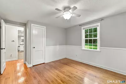 27 Grant Hill Road, Bloomfield, CT 06002 - Photo 18