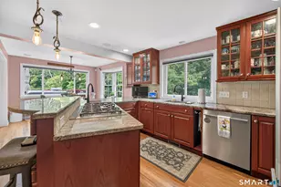 168 Peck Hill Rd, Woodbridge, CT 06525 - Photo 16