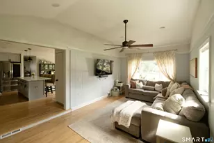 213 Robin Ln, Cheshire, CT 06410 - Photo 12