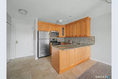 104 North Street #604, Stamford, CT 06902 - Photo 4