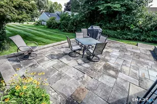 86 Crown St, Trumbull, CT 06611 - Photo 24