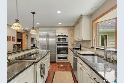 5 Thaddeus Avenue, Danbury, CT 06811 - Photo 12