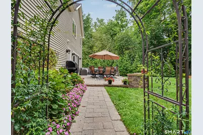 5 Thaddeus Avenue, Danbury, CT 06811 - Photo 24
