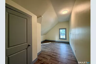 22 Hawthorne Avenue, Derby, CT 06418 - Photo 22