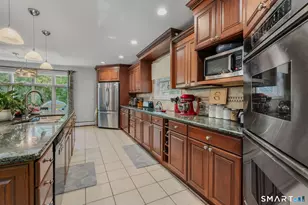 35 Pepperbox Rd, Waterford, CT 06385 - Photo 6