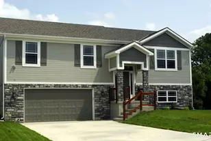 82 Tayler Trl, Woodstock Valley, CT 06281 - Photo 1