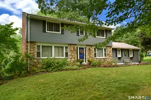 55 Carpenter Rd, Manchester, CT 06042 - Photo 2