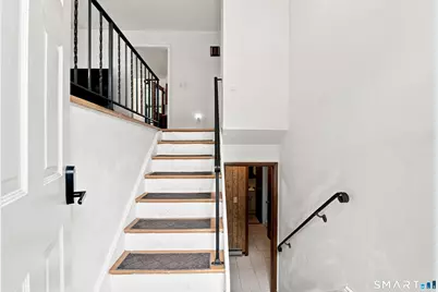 523 Newfield Avenue, Stamford, CT 06905 - Photo 2