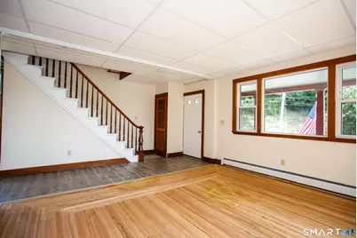 30 Platt Avenue, Norwich, CT 06360 - Photo 2