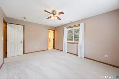 27 Fox Run Court #27, Newington, CT 06111 - Photo 16