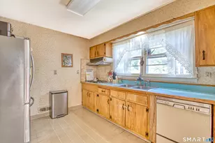 113 Pilgrim Dr, Greenwich, CT 06831 - Photo 10