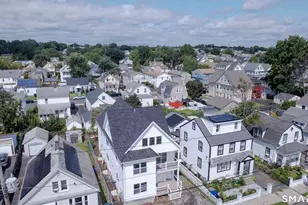 186 Jackson Ave, Bridgeport, CT 06606 - Photo 2