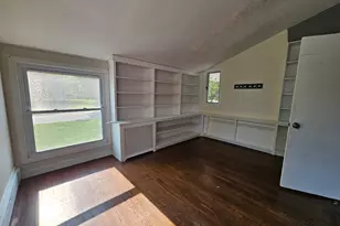 762 Ocean Ave, New London, CT 06320 - Photo 8